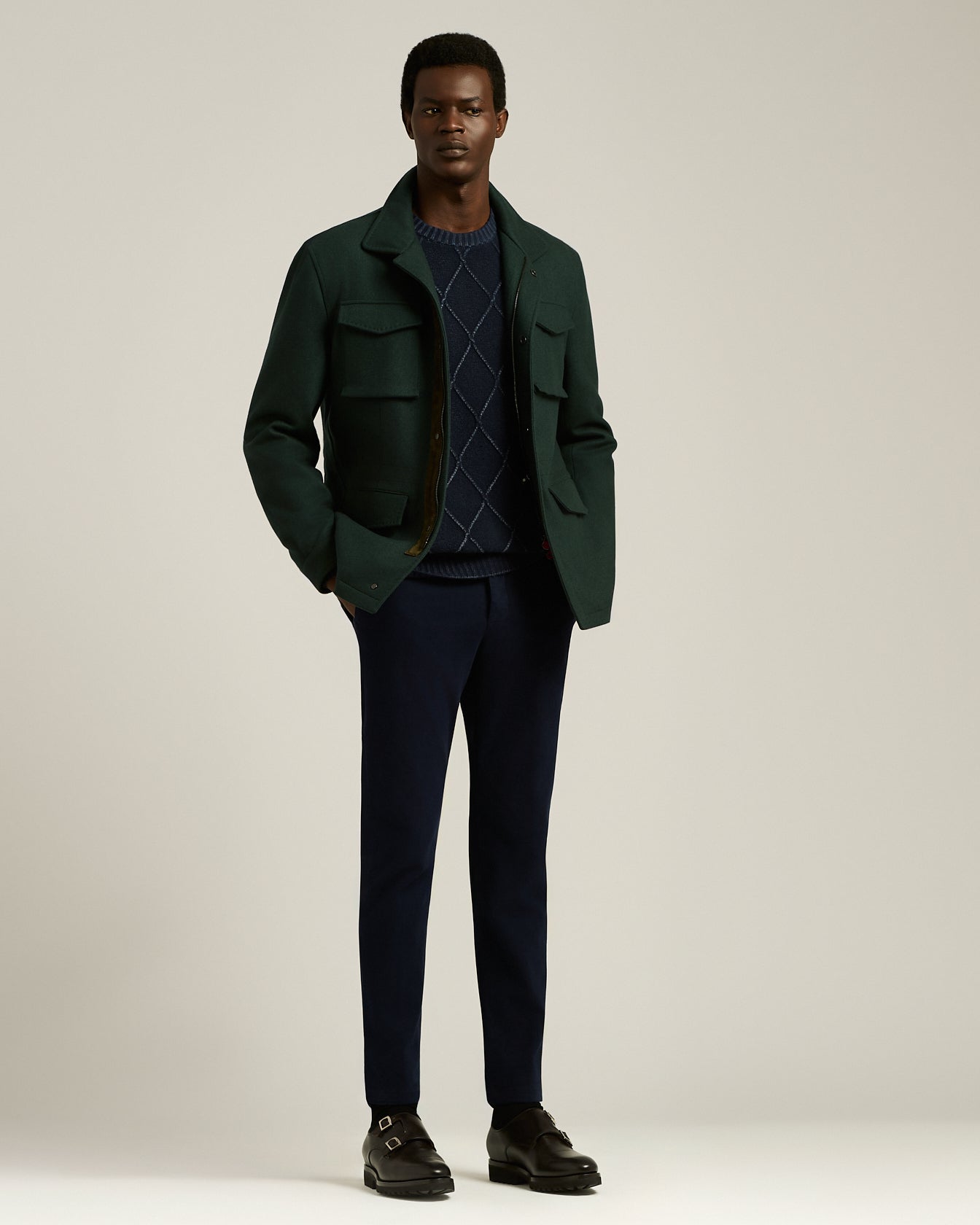 NAVY DIAMOND-PATTERN CASHMERE CREWNECK SWEATER