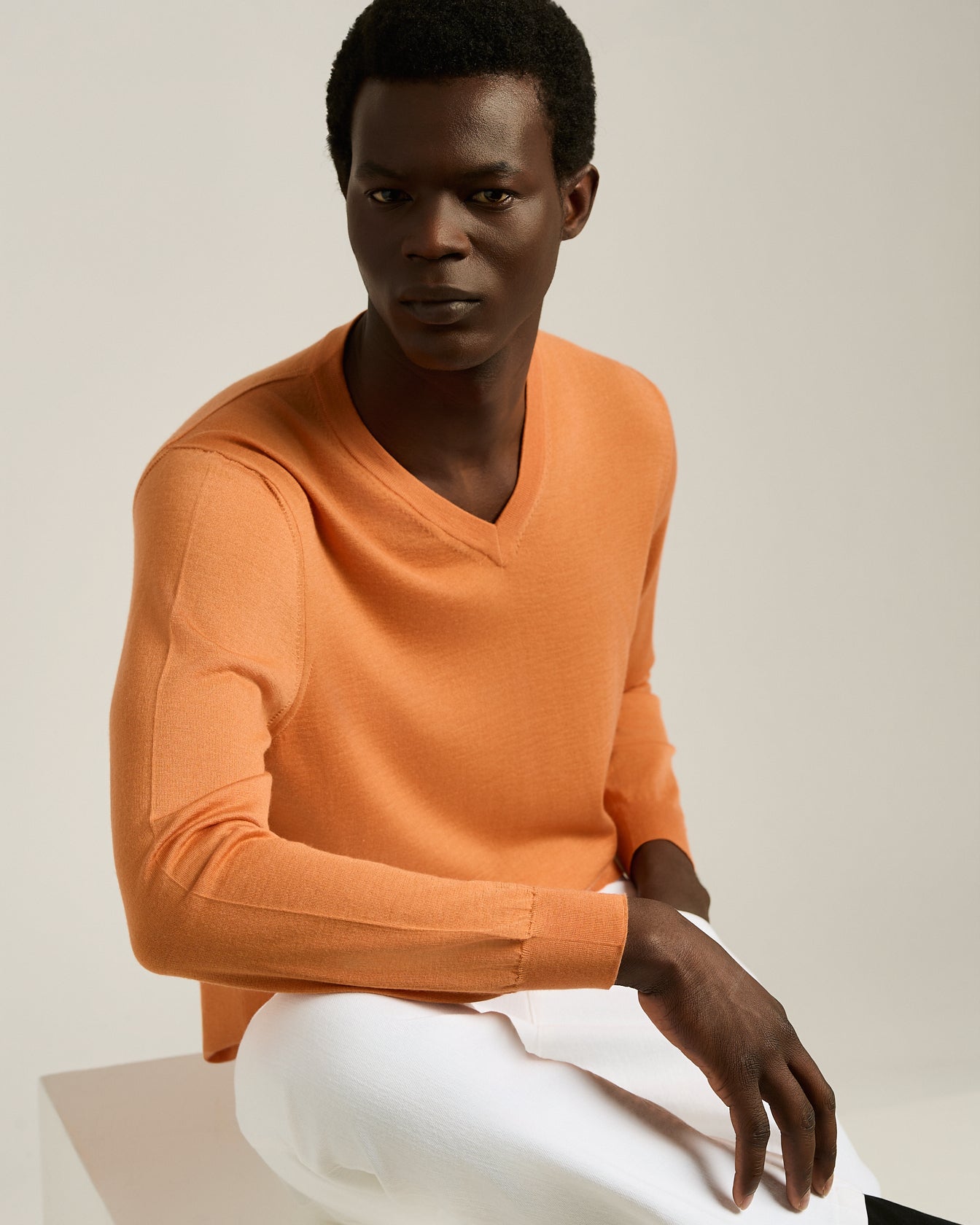 MANGO ORANGE V-NECK SWEATER IN CASHMERE AND SILK