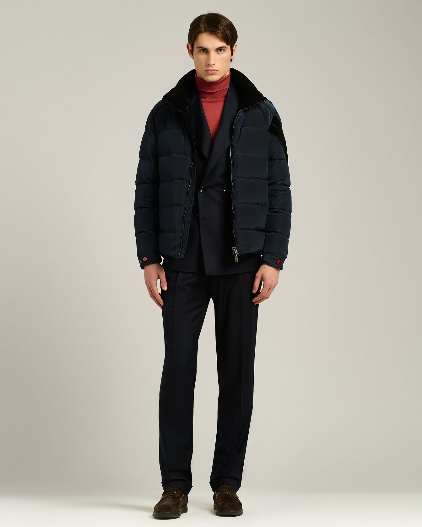 QUILTED BOMBER IN NAVY TECHNICAL FABRIC